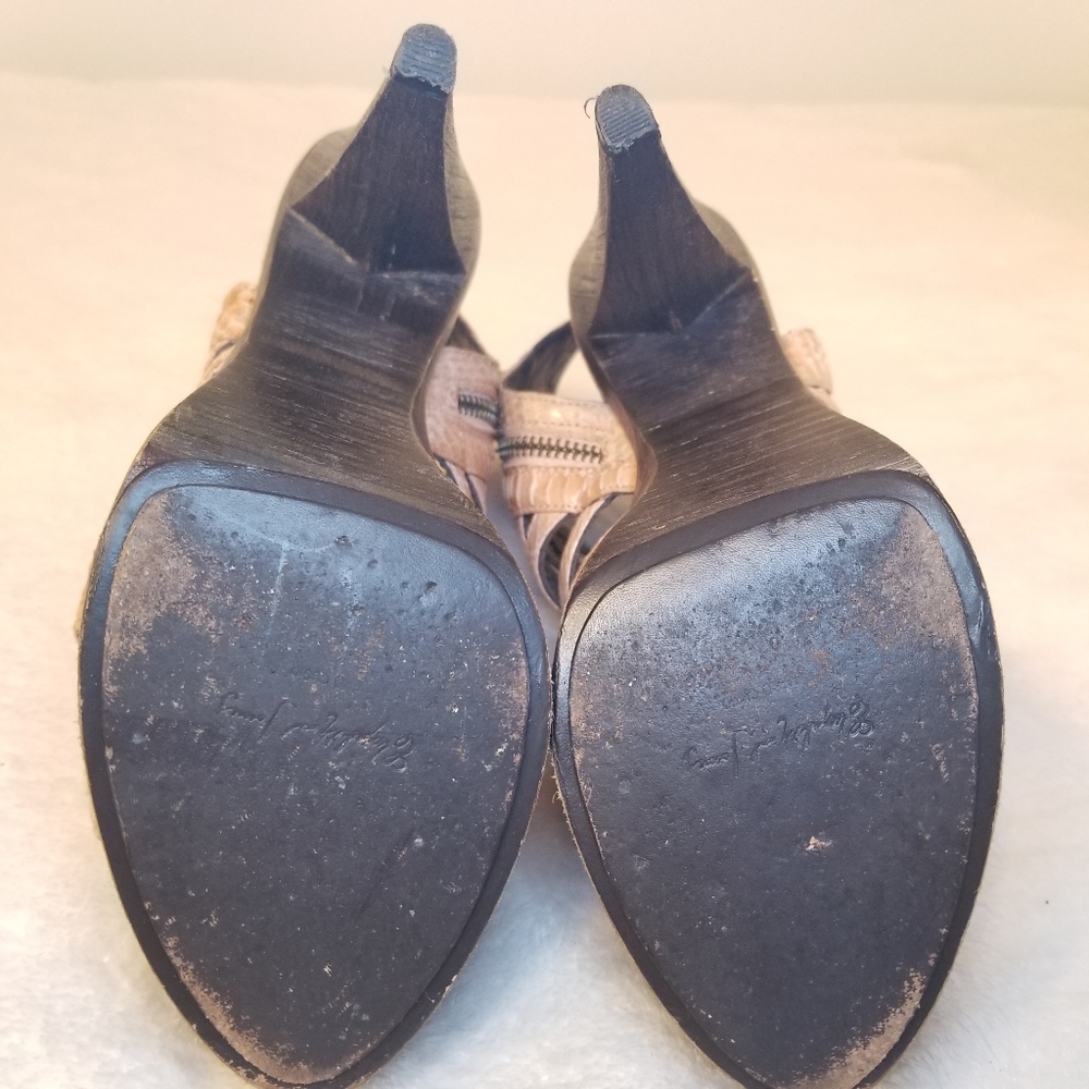 Elizabeth & James Gladiator Platform Heels - Picture 4 of 6